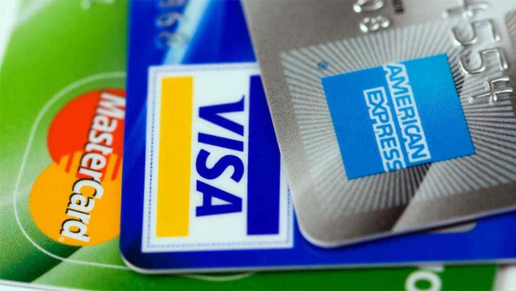 Krediter är idag starkt förknippade med kreditkort från olika utgivare såsom VISA, American Express och Mastercard